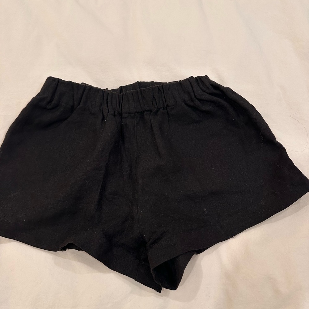 Classic Linen Black Women's Andrea and Joen (Australian Luxury Brand) Shorts